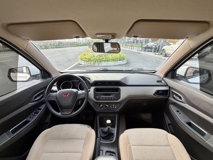 Wuling Hongguang 2021 Facelift 1.5L S LAR photo 8