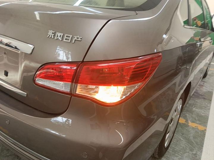 Sylphy 2012 Classic 1.6XE AT Comfort photo 7