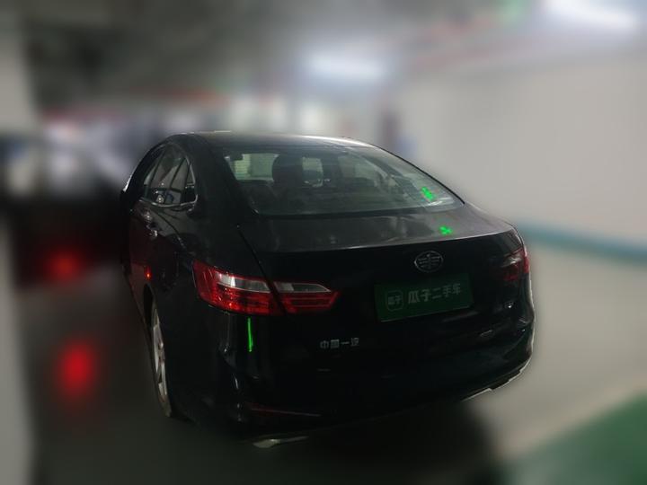 Bestune B70 2014 2.0L AT Comfort photo 4