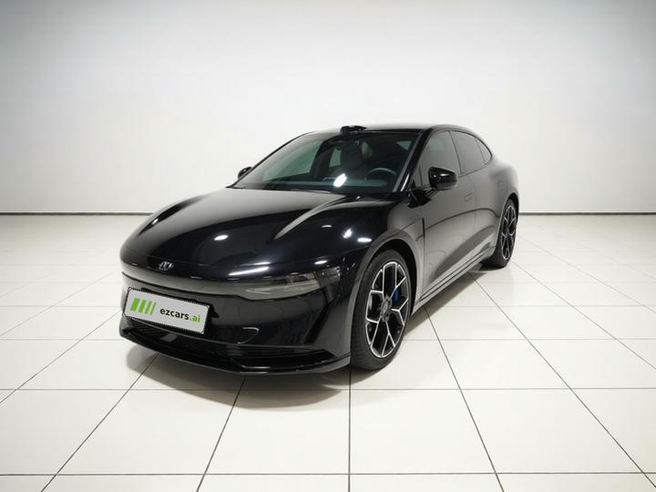 007 2024 RWD ADAS 75kWh