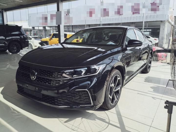 Passat 2026 380TSI photo 6