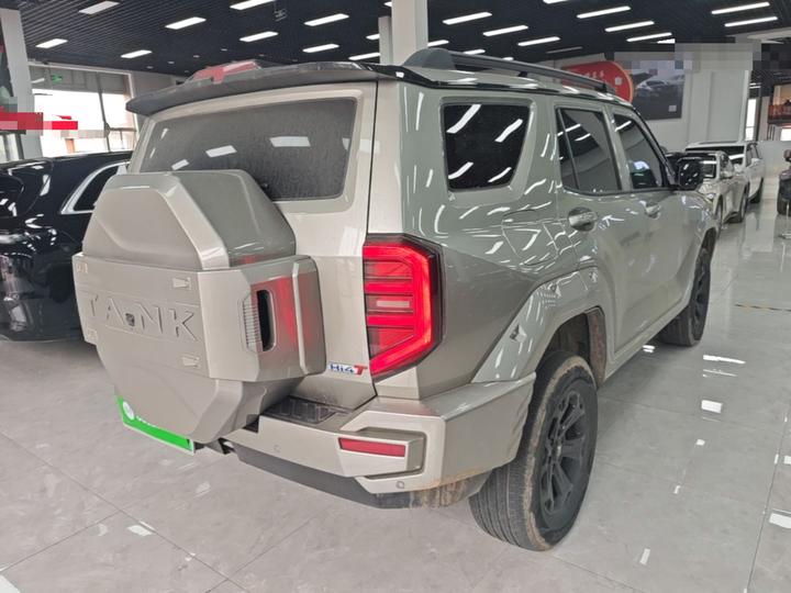 400 EV 2024 Hi4-T Off-road photo 4