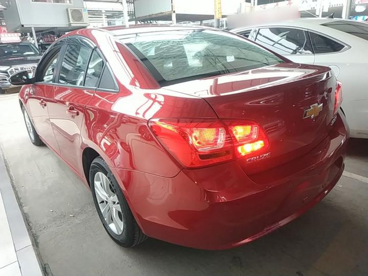 2015 1.5L Classic SE AT photo 4