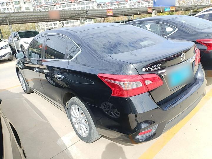 Sylphy 2022 Classic 1.6XE CVT Comfort photo 4