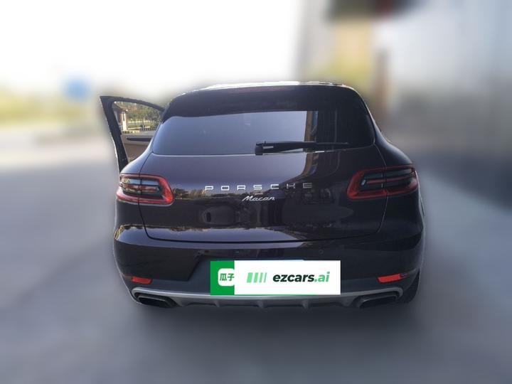 2014 Macan 2.0T photo 5
