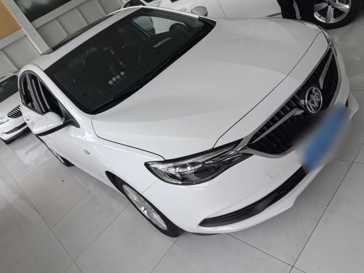 Excelle 2021 Facelift Classic 1.5L AT Elite photo 3