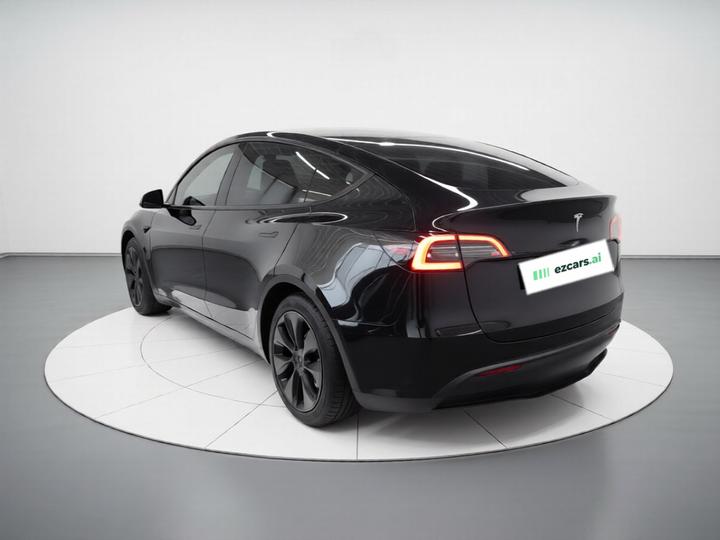 Model Y 2023 RWD photo 4