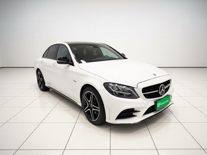 C-Class 2021 C 260 Starlight Edition photo 3