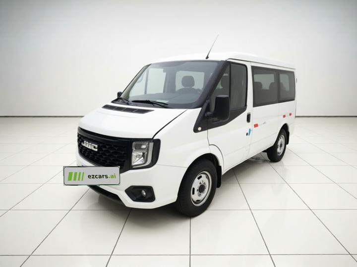 2023 2.0T AT Short Wheelbase 6-Seater