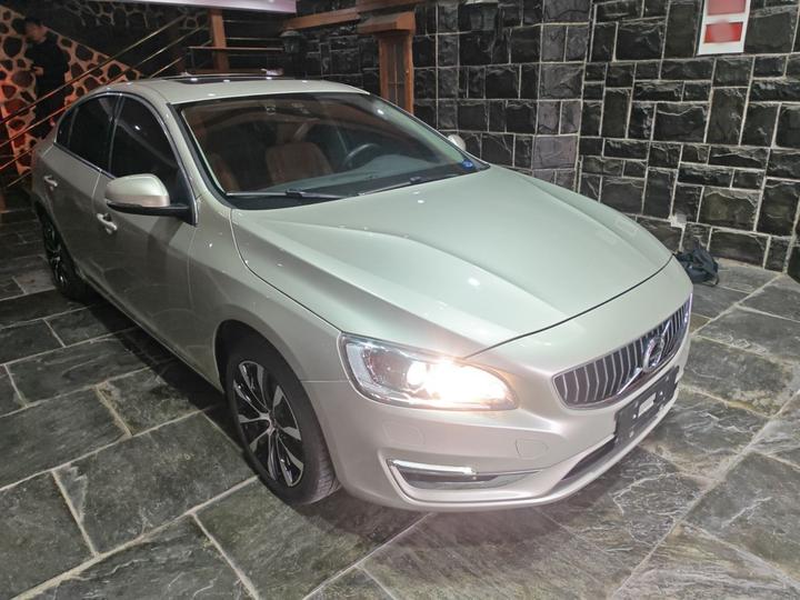 S60 2019 S60L T3 photo 3