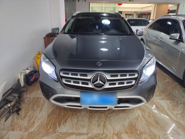GLA 2017 GLA 200 Dynamic photo 2