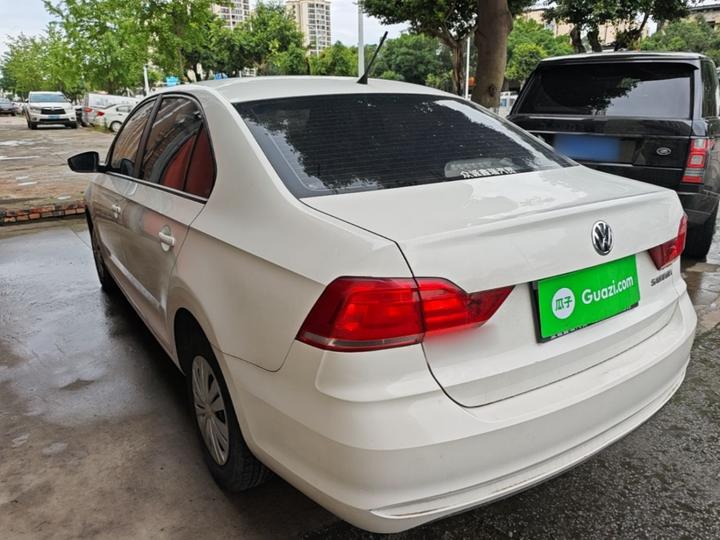 Santana 2019 1.5L AT China VI photo 4
