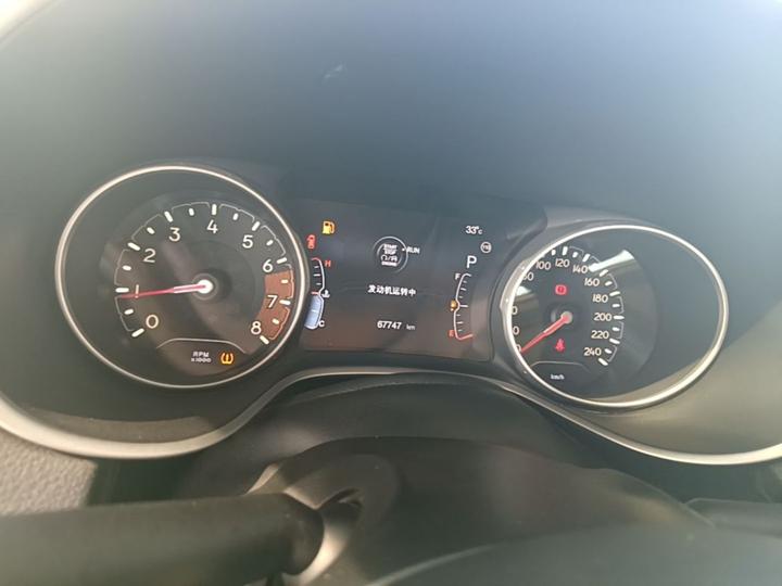 Compass 2017 200T AT photo 7