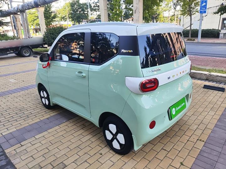 Hongguang MINIEV 2024 3rd Gen 215km Advanced photo 4