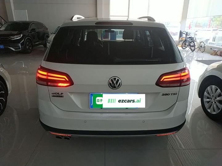 Golf Imported 2019 1.8TSI Wagon photo 3