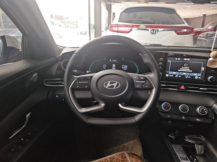 Elantra 2023 1.5L CVT GLX Elite photo 6