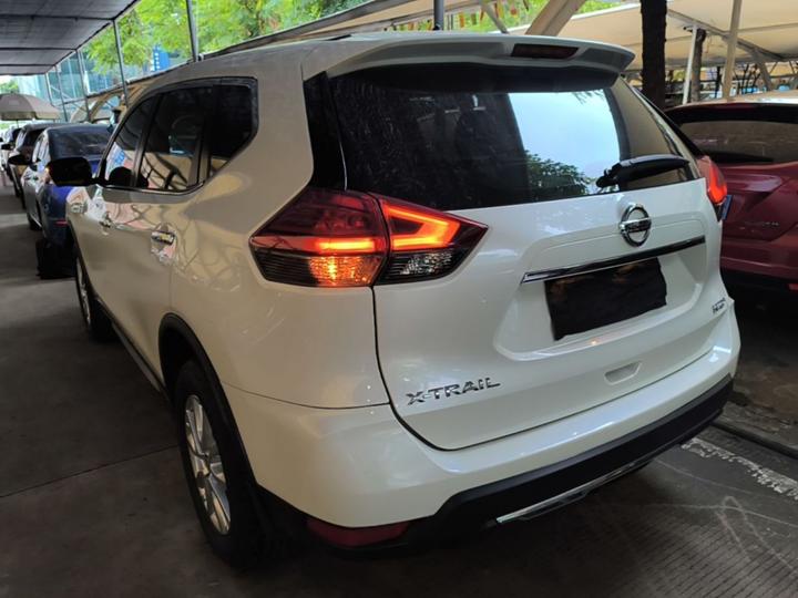 X-Trail 2021 2.0L CVT 2WD XL Premium Exclusive Anniversary Edition photo 4