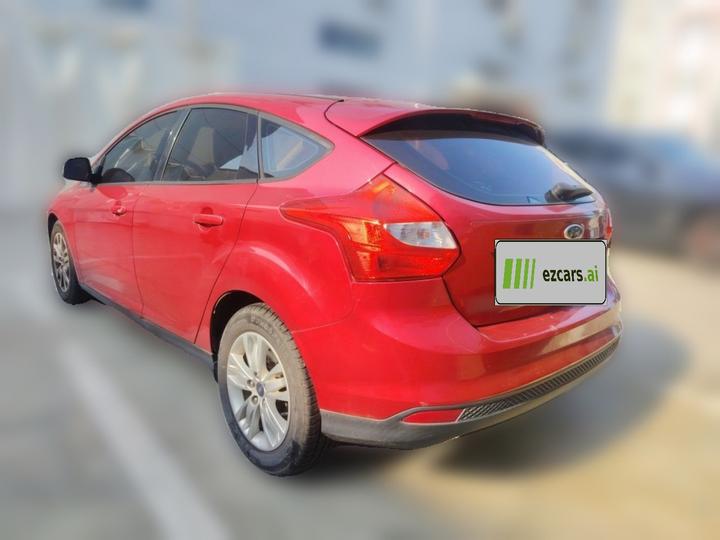 Focus 2012 Hatchback 1.6L MT Comfort photo 4