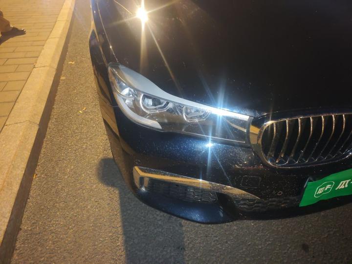 7 Series 2018 730Li Leading M Sport Package photo 7