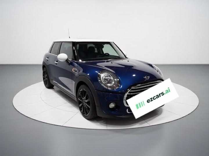 2015 1.5T COOPER Fun 5-Door photo 3