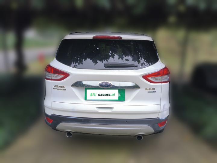 Kuga 2015 2.0L GTDi AWD Premium photo 5
