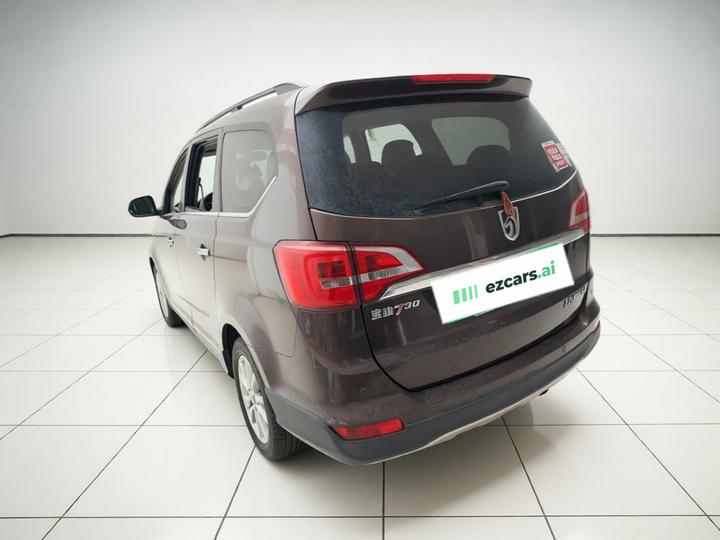 730 2016 1.5L MT Comfort 7-Seater China V photo 3