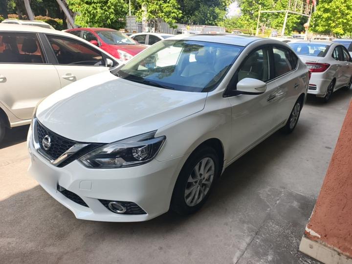 Sylphy 2016 1.6XL CVT Luxury
