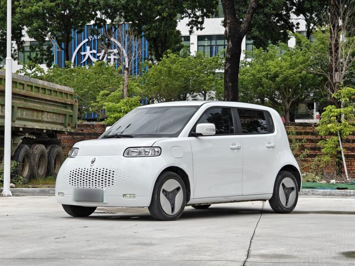 2022 Upgraded 305km NCM