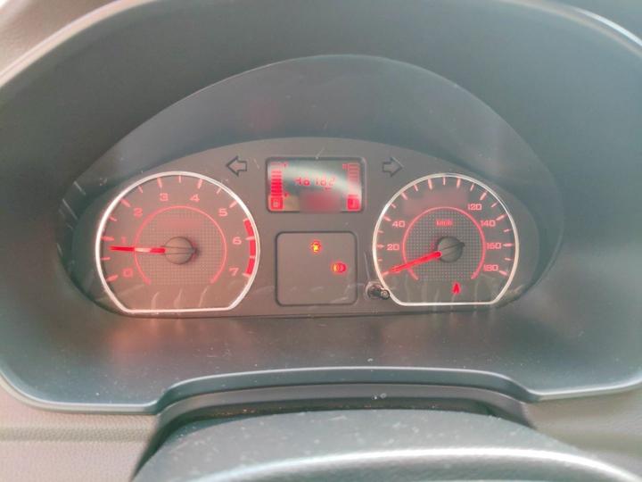 Wuling Hongguang V 2021 1.5L LAR photo 4
