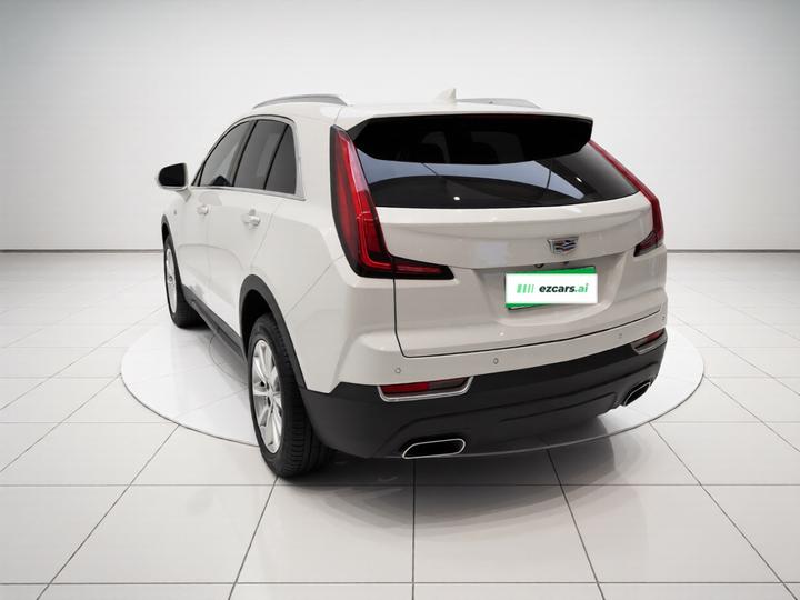 XT4 2018 28T RWD Tech photo 4