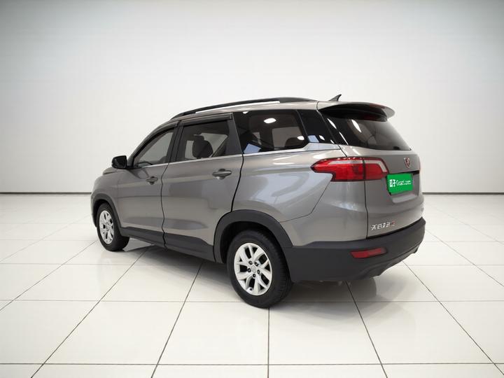 Wuling Hongguang S3 2018 1.5L MT Comfort China V photo 4
