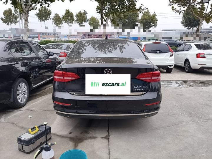 Lavida 2021 1.5L AT photo 5