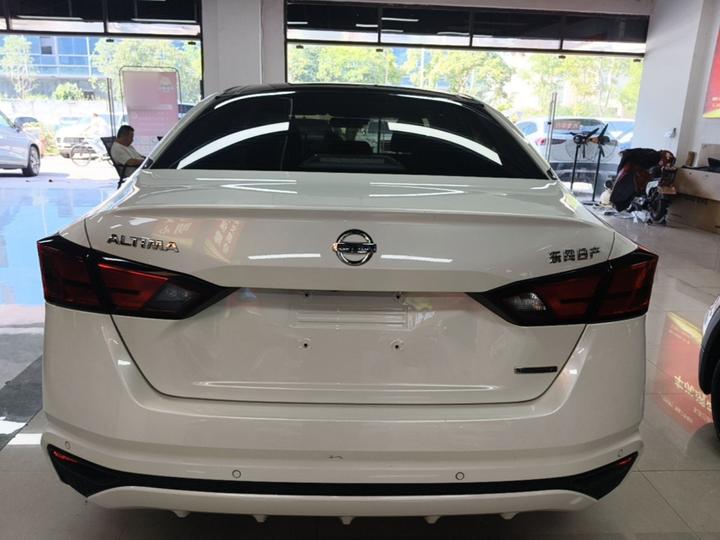 Teana 2021 2.0L XL Comfort photo 5