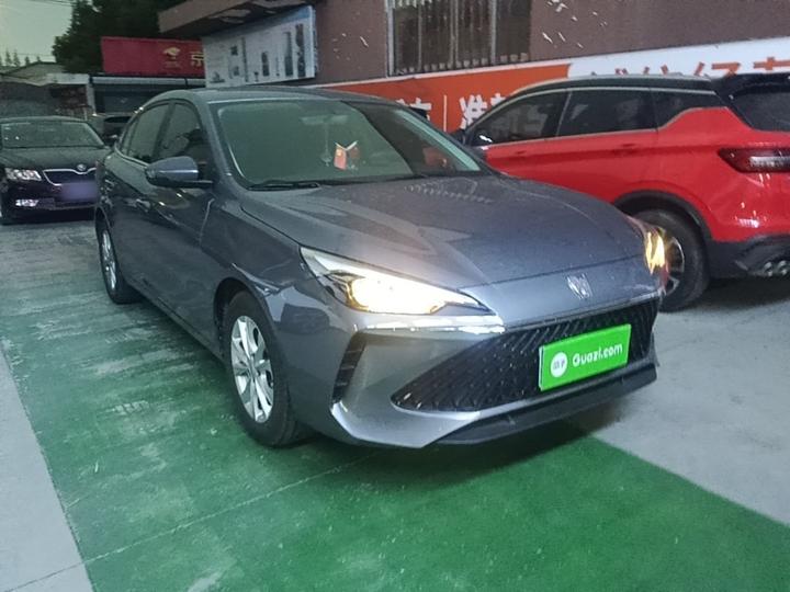 i5 2023 1.5L CVT Luxury photo 3