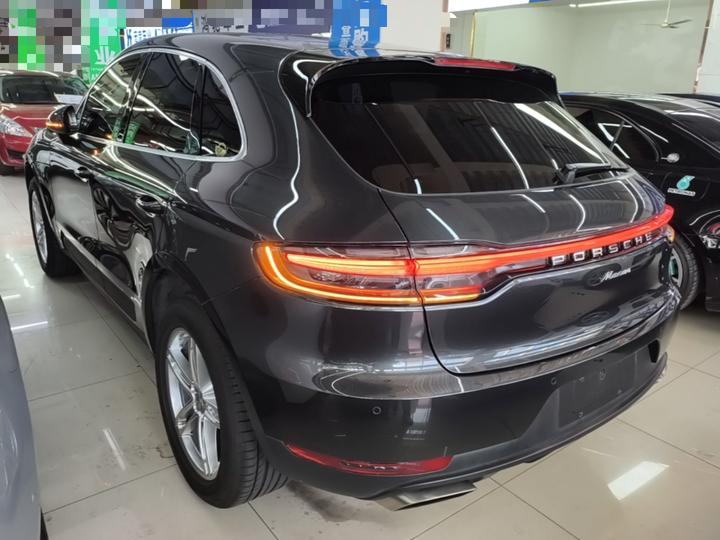 2021 Macan 2.0T photo 4