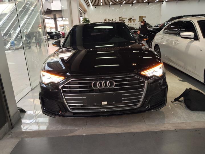 A6L 2020 40 TFSI Luxury Dynamic photo 2