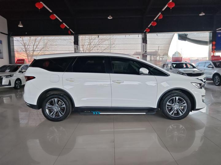 Jiaji 2022 1.8TD DCT Comfort photo 3