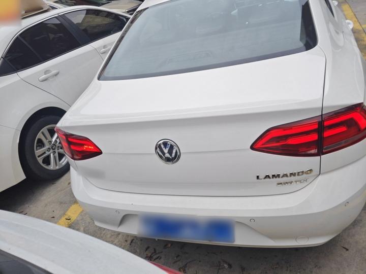 Lamando 2018 230TSI DSG photo 3