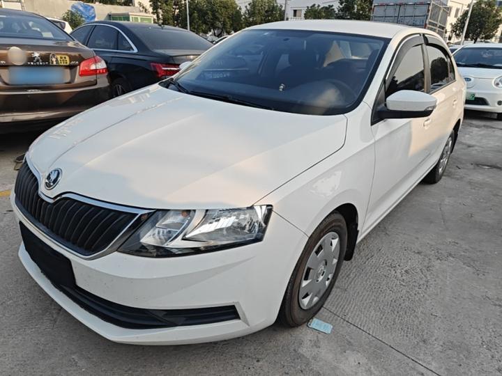Rapid 2018 1.6L MT Standard