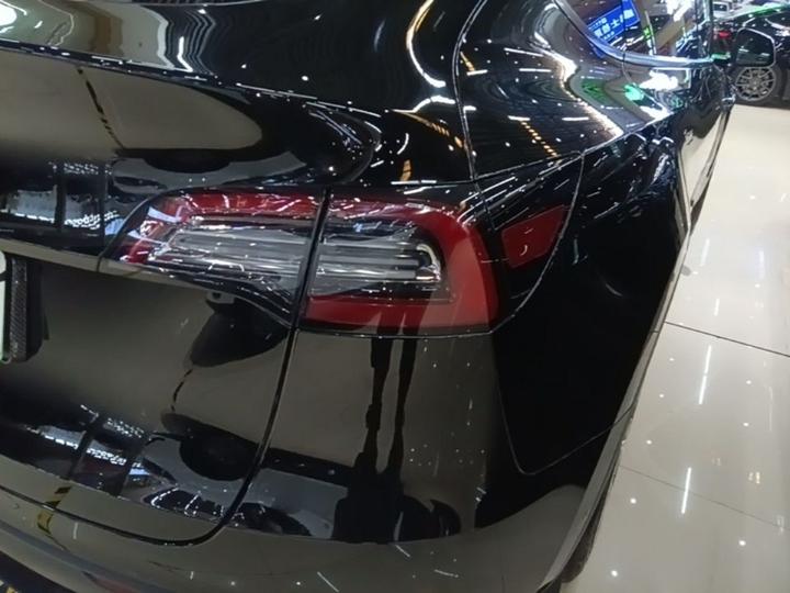 Model Y 2021 Standard Range RWD photo 7