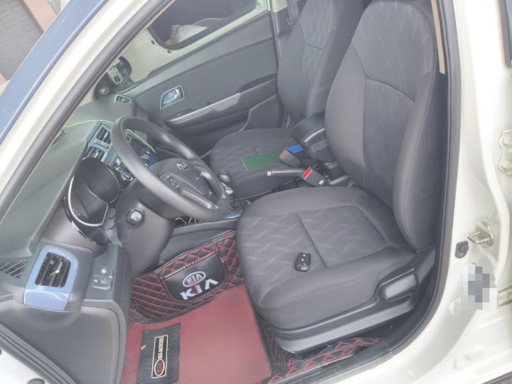 K2 2015 Sedan 1.4L MT GLS photo 7