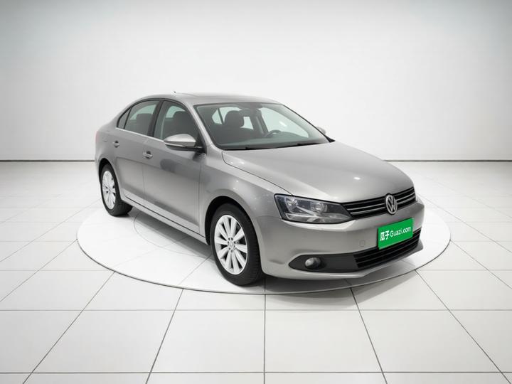 Sagitar 2014 Facelift 1.6L AT Comfort photo 3