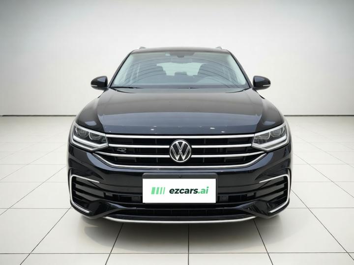 Tiguan L 2024 330TSI AT RWD R-Line photo 2