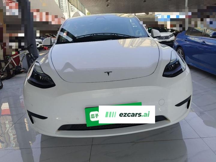 Model Y 2022 Facelift RWD photo 2