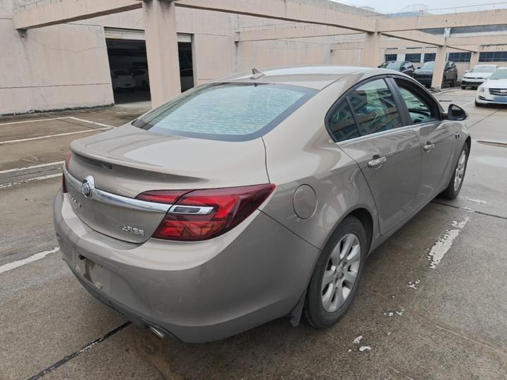 Regal 2015 1.6T Elite Tech photo 6