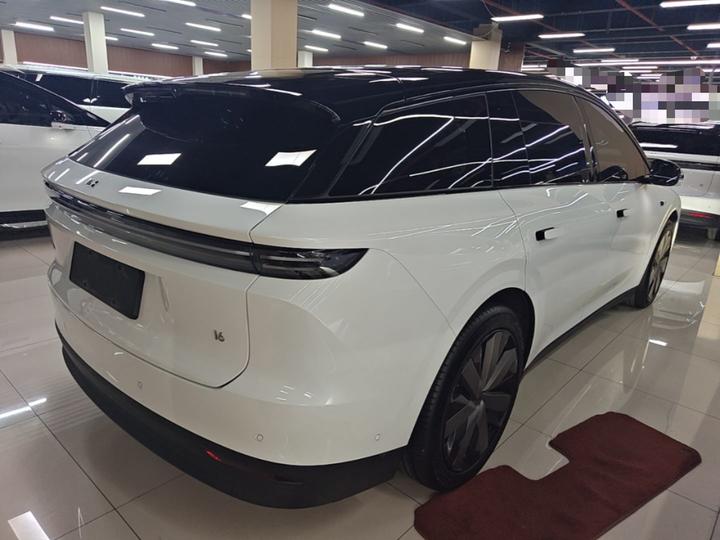 Li Auto i6 2025 AWD Standard photo 4