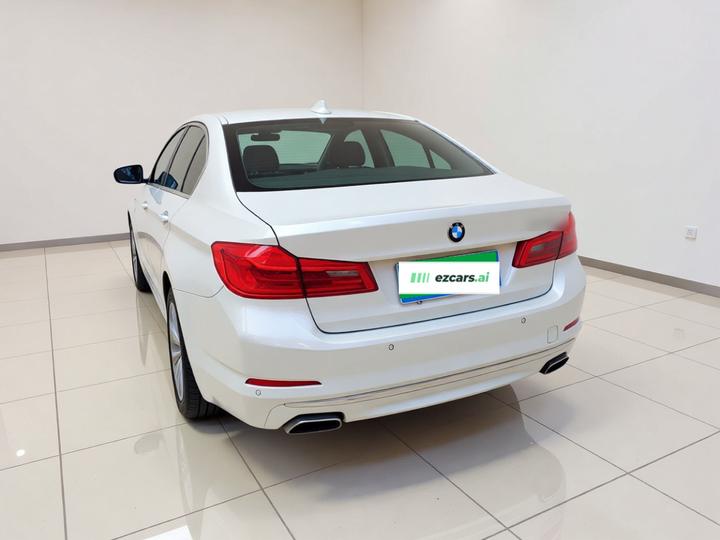 5 Series 2019 Facelift 525Li Luxury photo 5