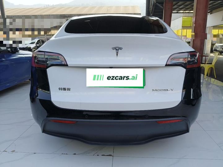 Model Y 2022 Facelift RWD photo 5