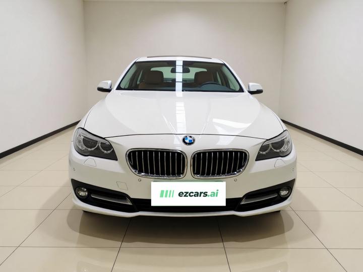 5 Series 2014 520Li photo 2