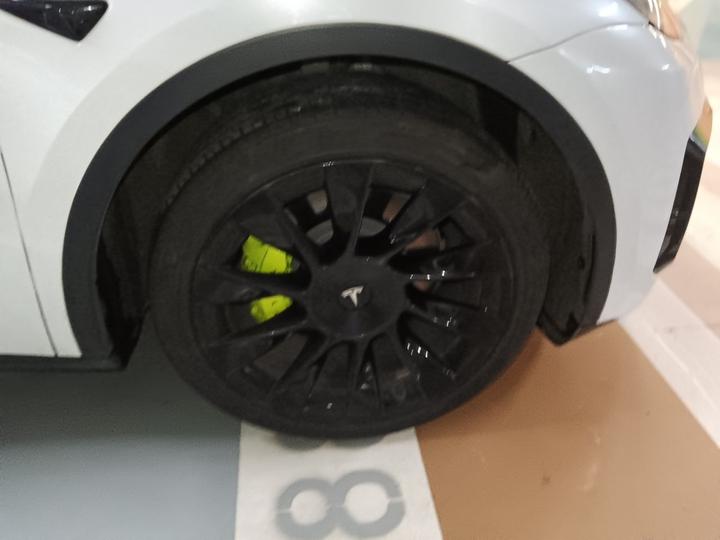 Model Y 2021 Standard Range RWD photo 8